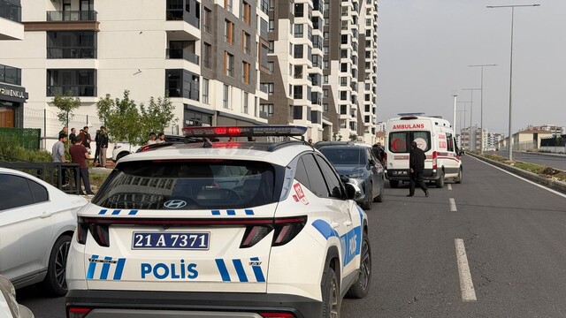 Diyarbakır'da iki grup arasında kavga: 2 yaralı