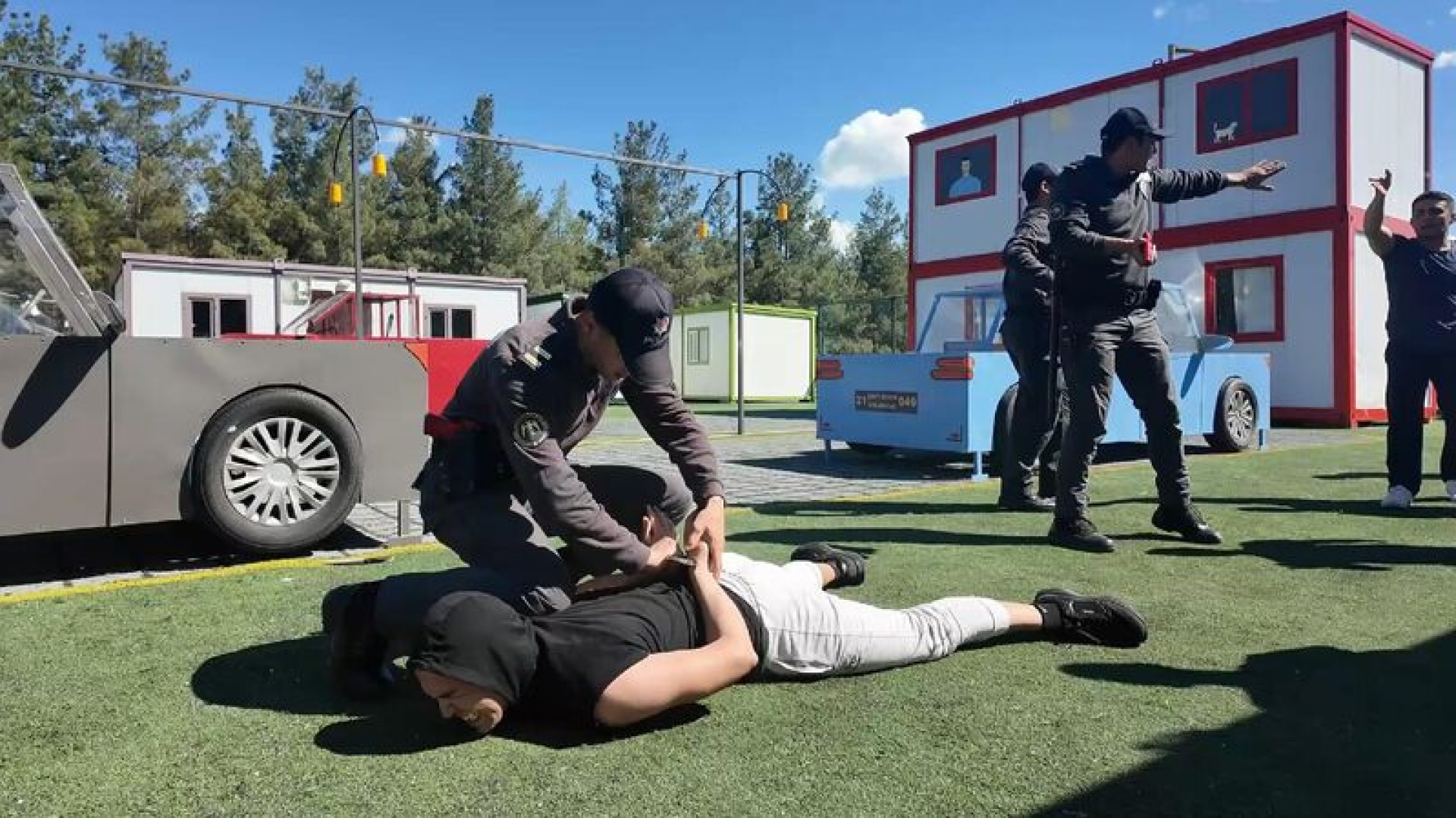 Diyarbakır'da şehit Meriç Alemdar eğitim alanı açıldı