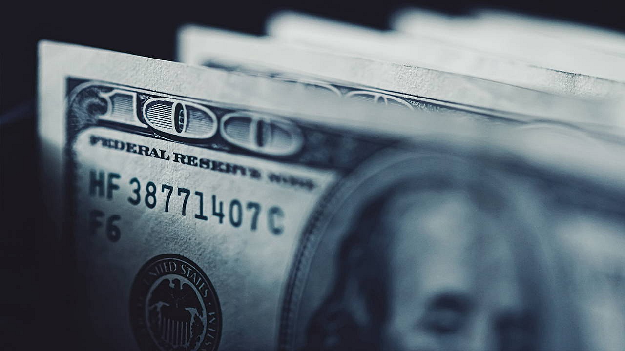 Dolar/TL, 49,14 seviyesine ulaştı ve rekor kırdı