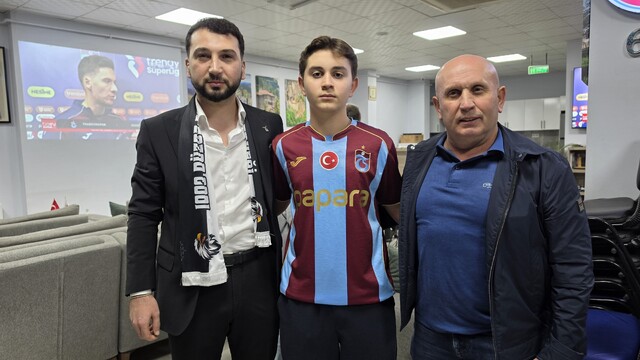 Düzce'de Beşiktaş ve Trabzonspor taraftarları dostluk verdi