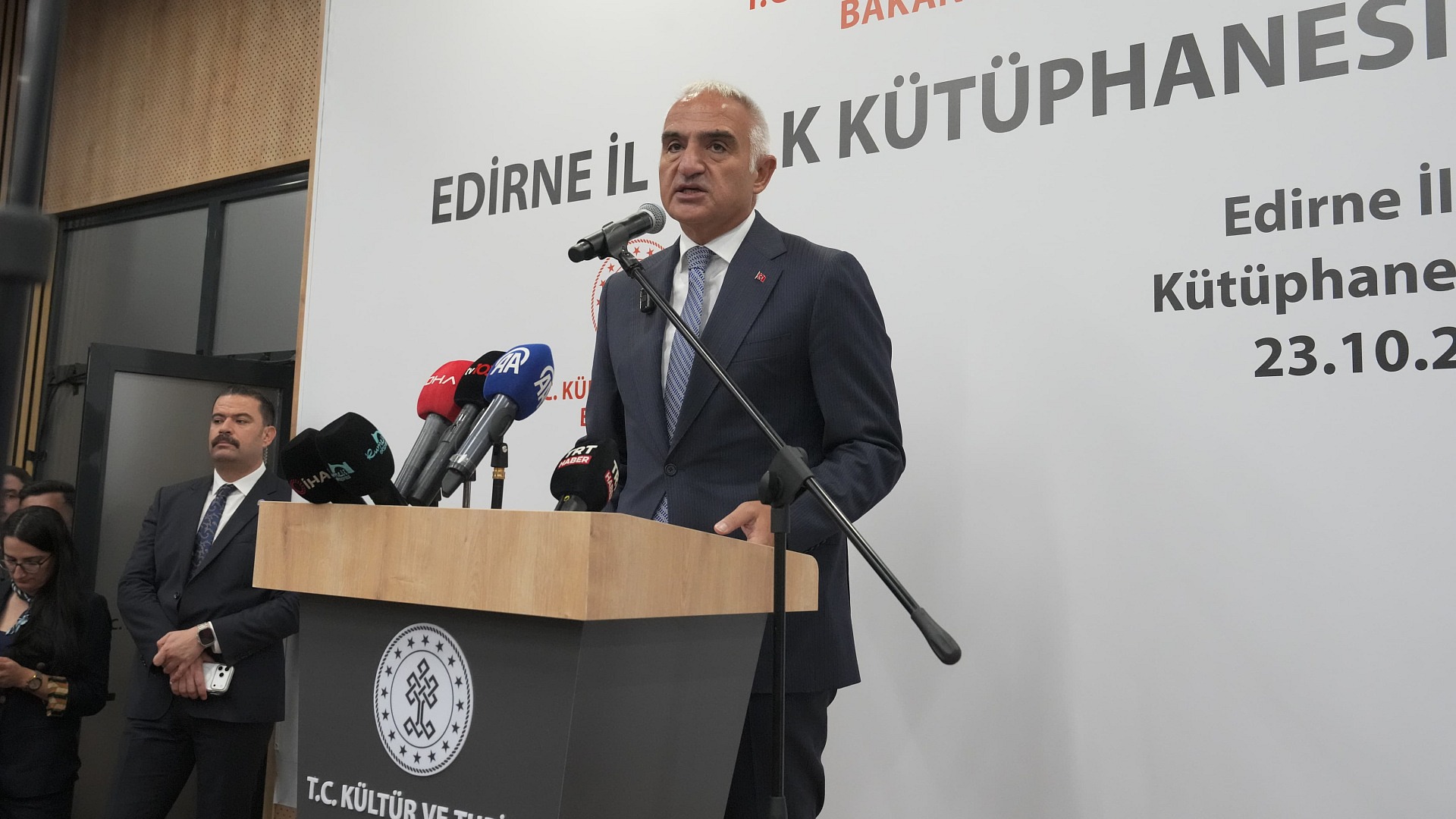 Edirne'ye yeni bir kütüphane kazandırıldı