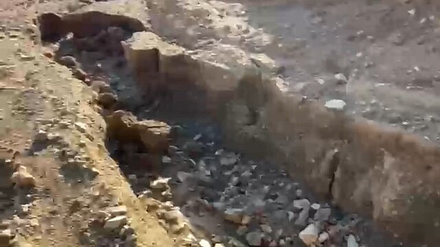 Elazığ'da aşırı yağış nedeniyle yayla yolu hasar gördü