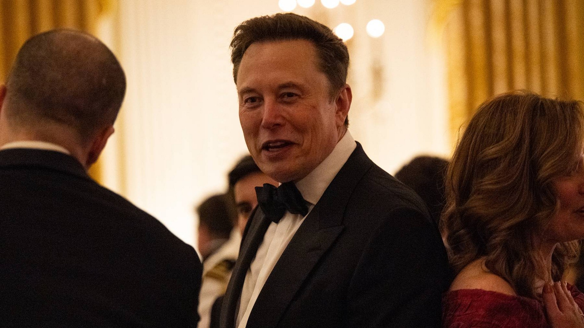 Elon Musk: Para biriktirmek anlamsız hale geliyor