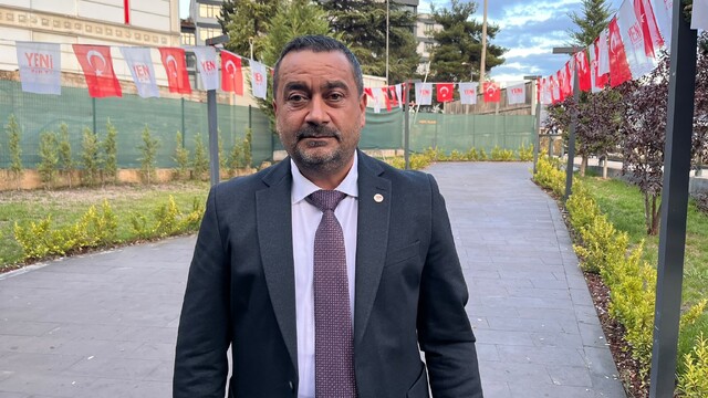 Erdal Demir, yeni parti ön seçiminde zafer elde etti