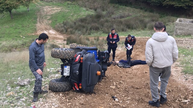 Erdek'te ATV devrildi, 2 kişi hafif yaralandı