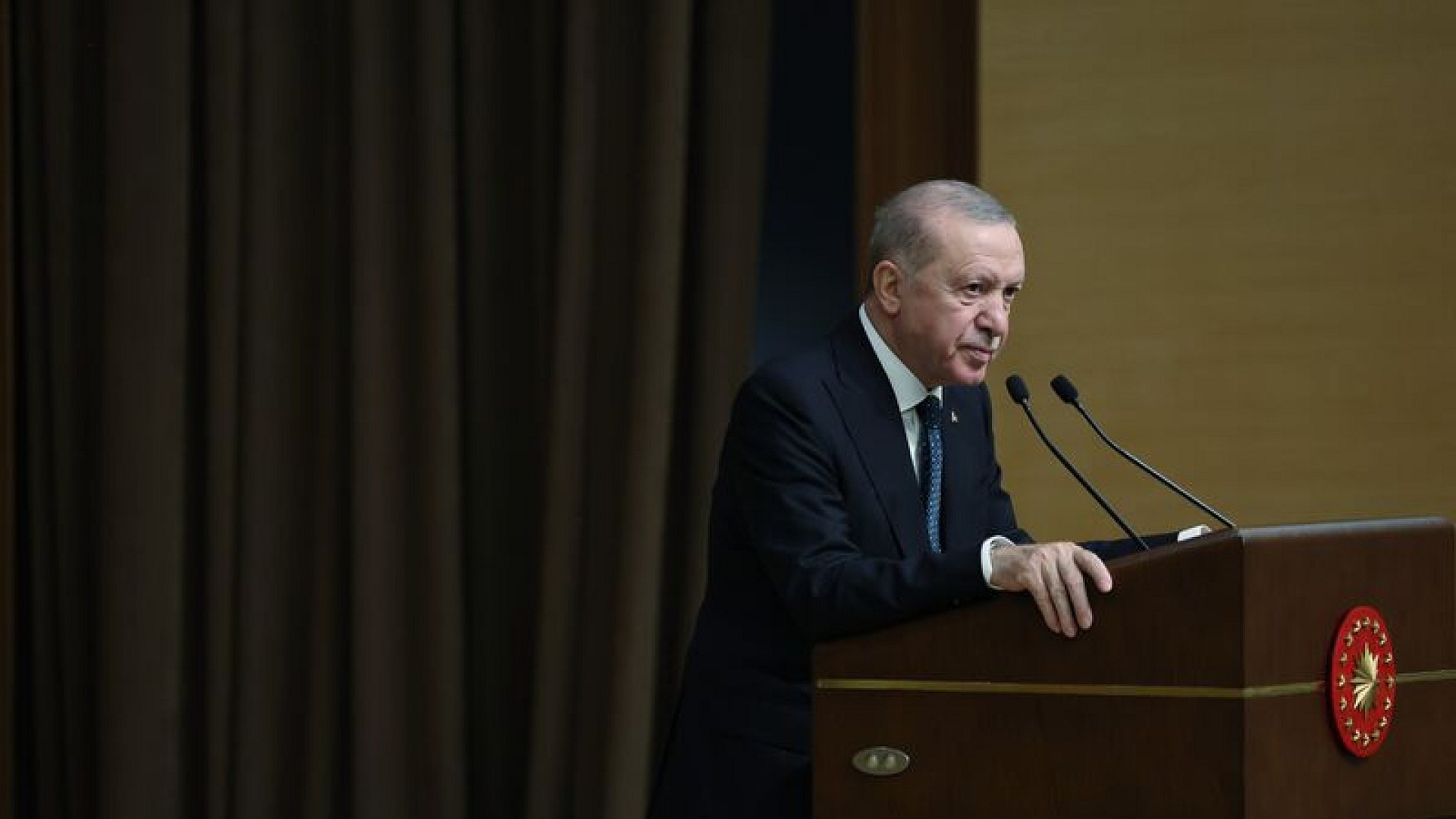 Erdoğan, Aliya İzzetbegoviç’i vefatının 23’üncü yılında andı