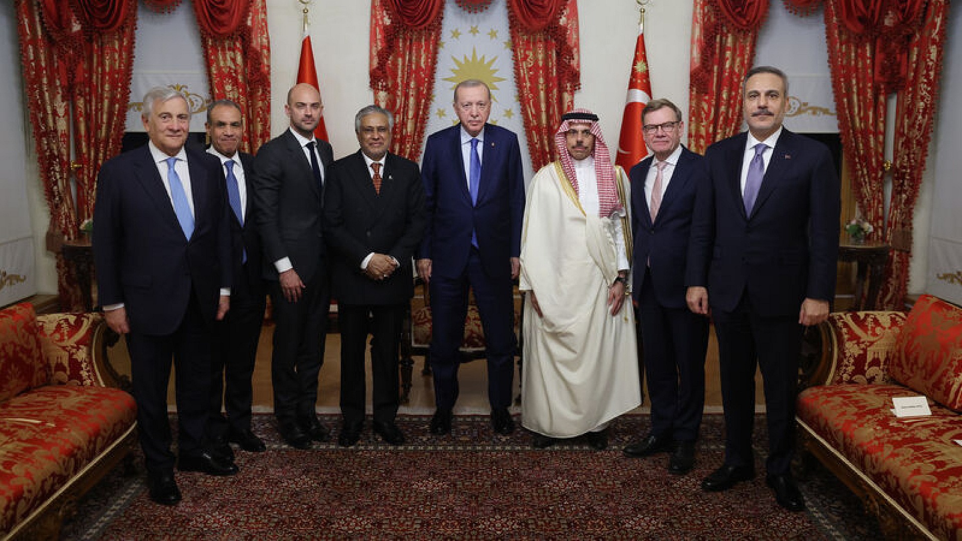 Erdoğan, R4 ve E3 dışişleri bakanlarını kabul etti