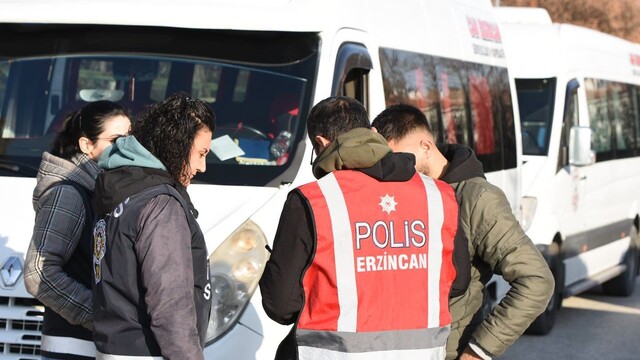 Erzincan'da okullarda güvenlik denetimleri devam ediyor