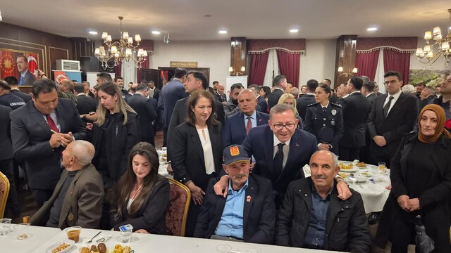 Erzurum, Ardahan, Tunceli ve Kars'ta 103. yıl kutlandı