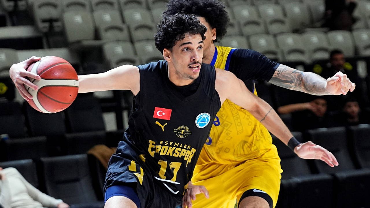 Esenler Erokspor, Gence'yi 92-63 mağlup etti