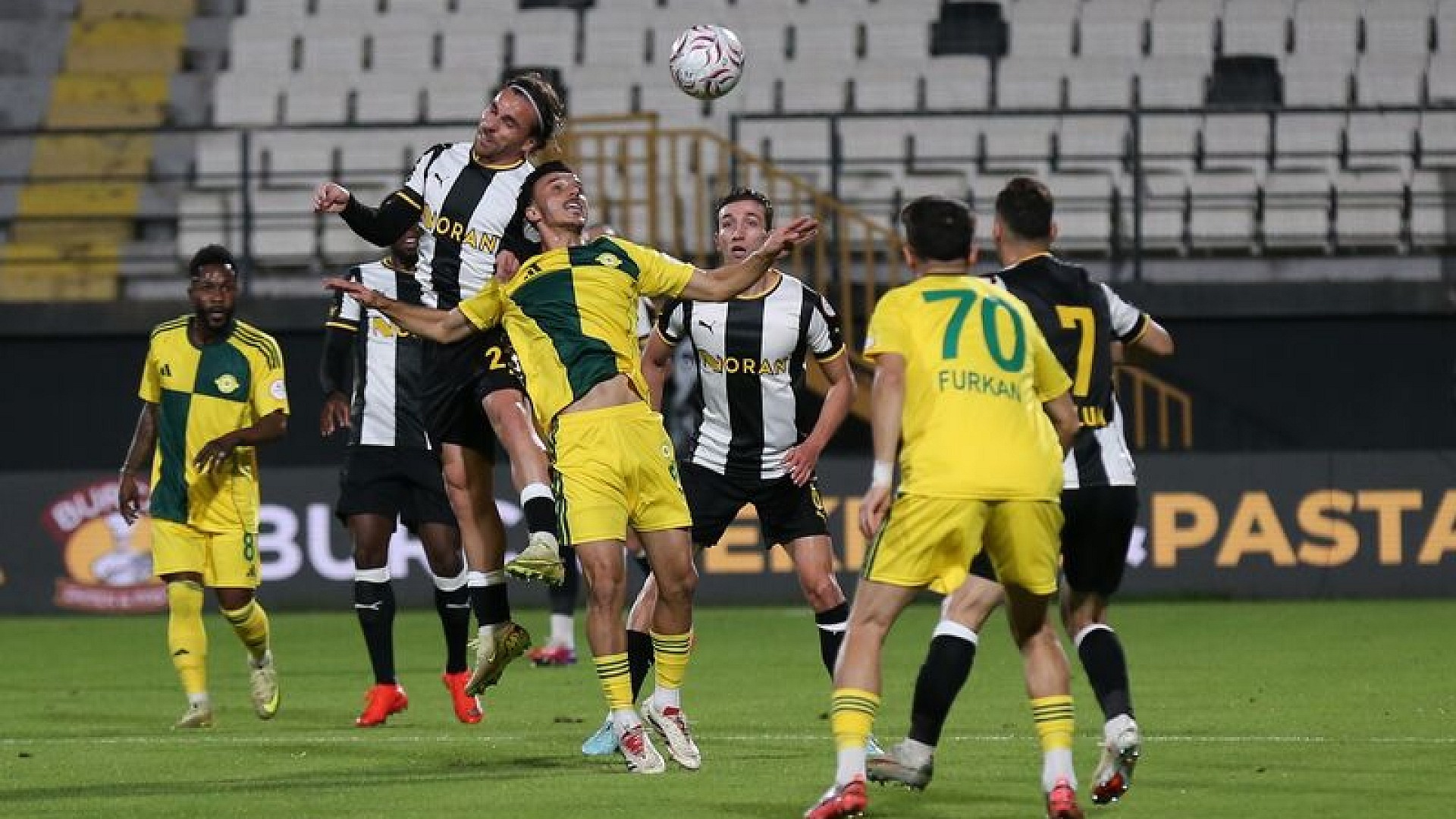 Esenler Erokspor, Manisa FK ile 1-1 berabere kaldı