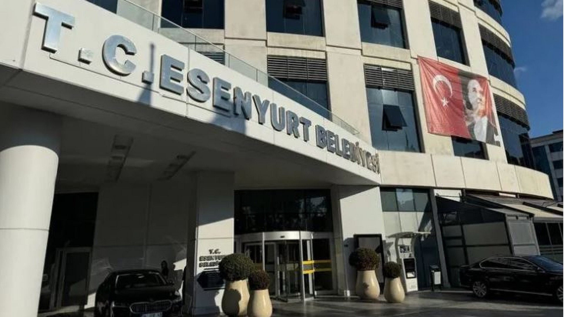 Esenyurt Belediyesine yönelik soruşturmada 19 kişi hakimlikte