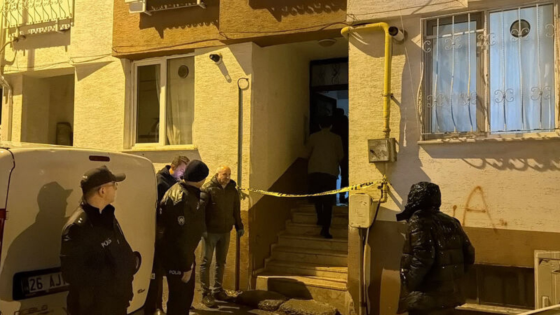 Eskişehir'de bıçaklanan kişi hastanede yaşamını yitirdi