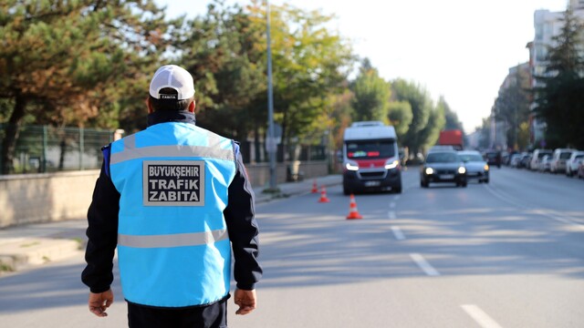 Eskişehir'de minibüs denetimleri sürdürüldü