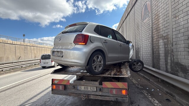 Eskişehir'de trafik kazasında 1'i ağır 2 yaralı