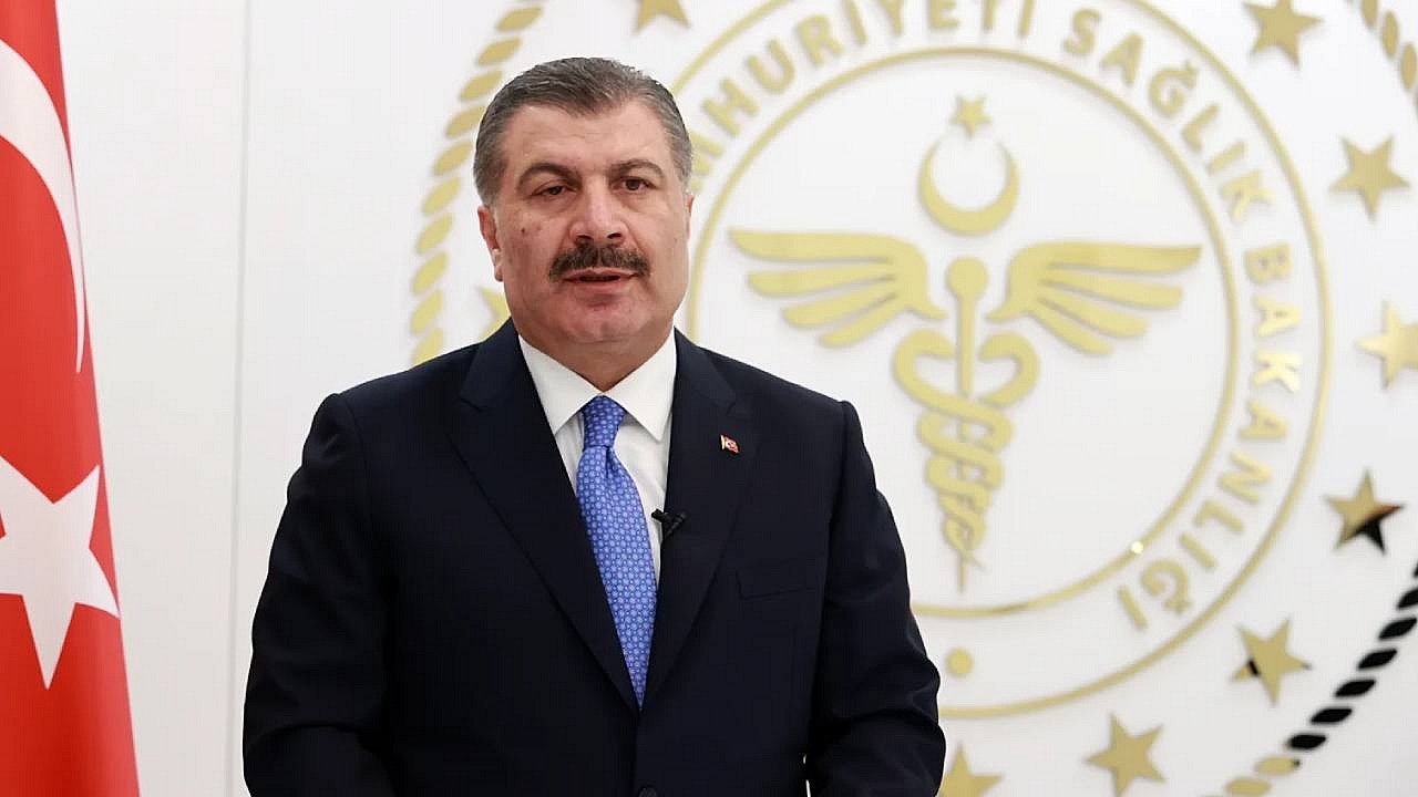 Fahrettin Koca 5 milyon TL’lik vakıf kurdu