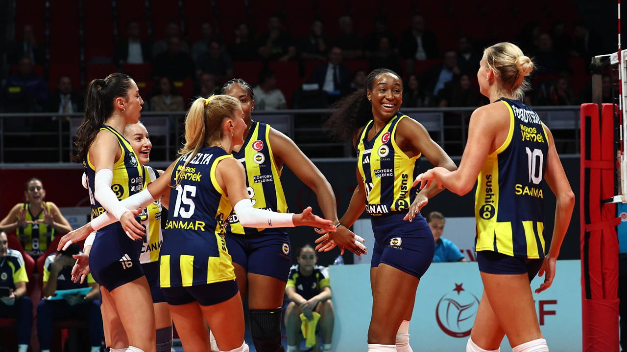 Fenerbahçe Medicana, Manisa Büyükşehir Belediyespor'u yendi
