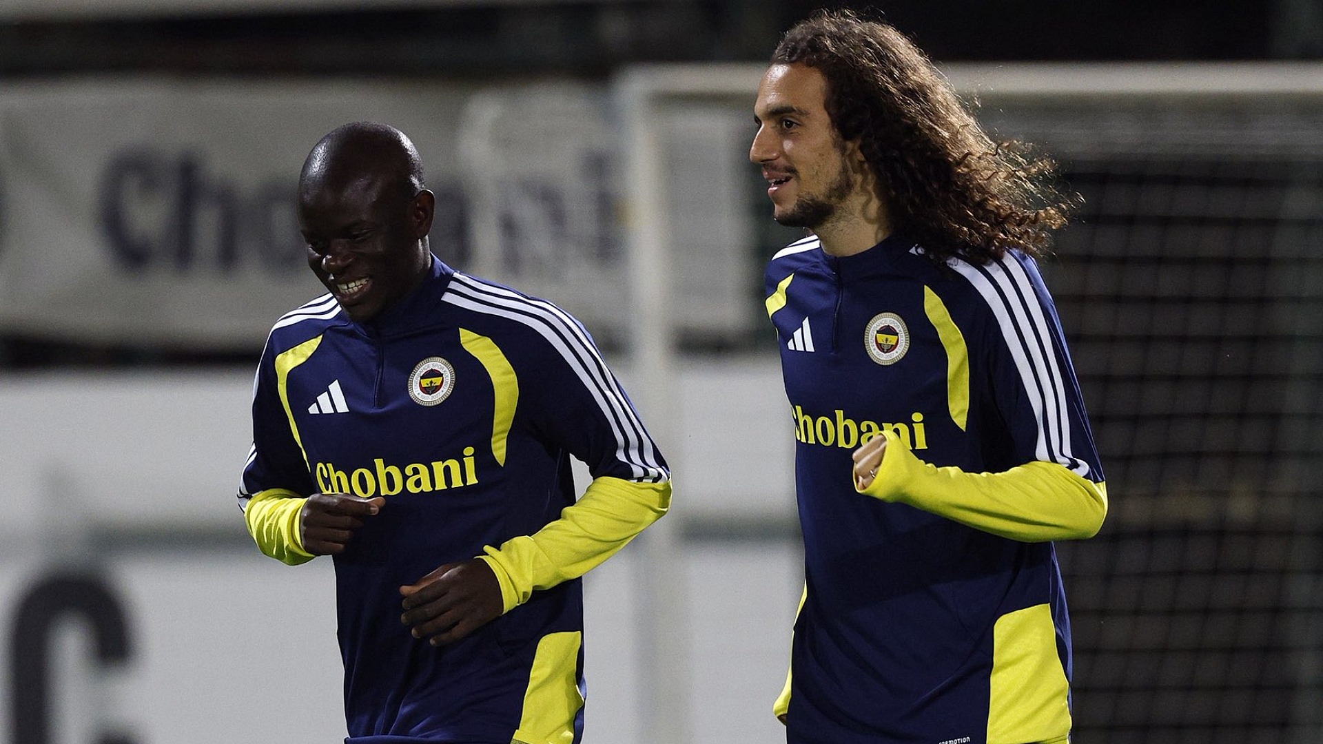 Fenerbahçe, Slavia Prag maçına hazırlanıyor