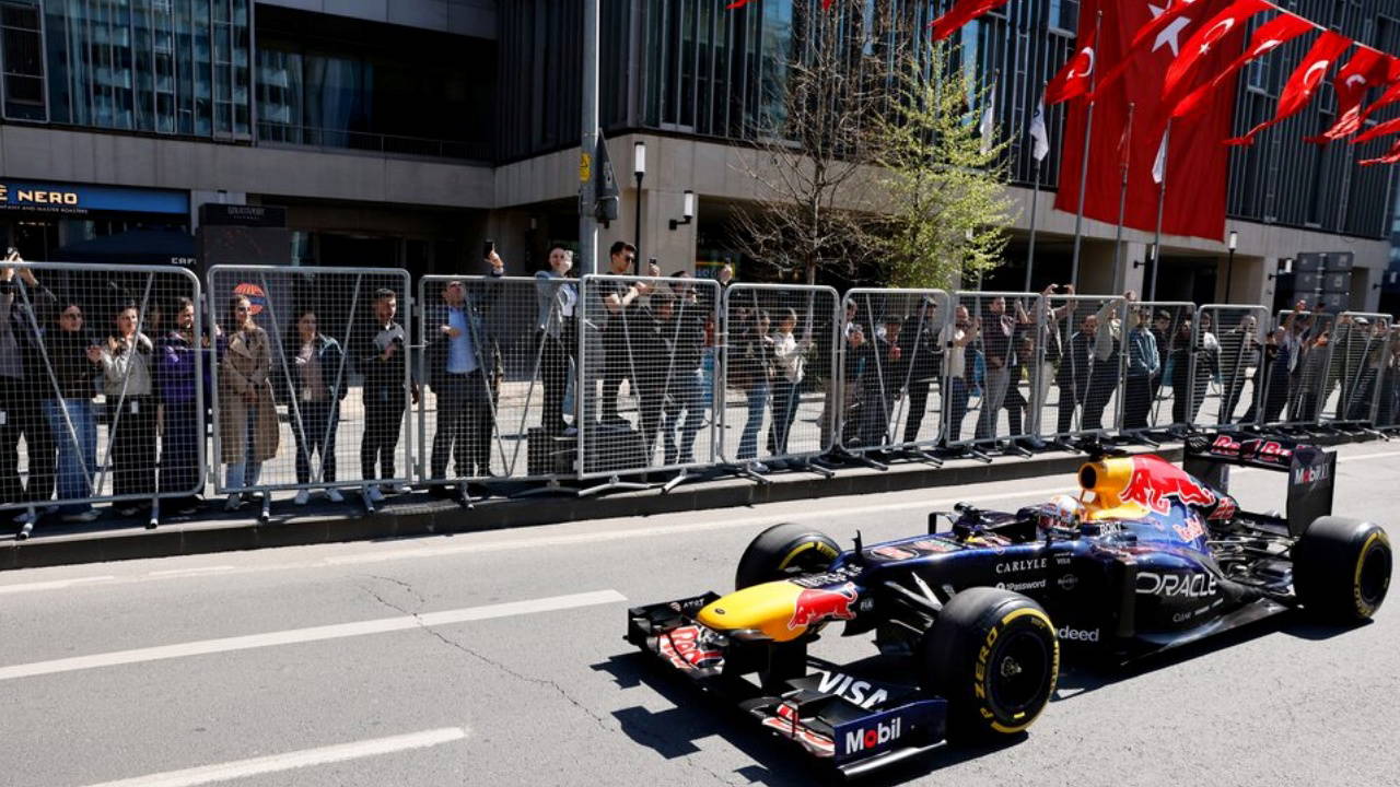 FIA, İstanbul'da Formula 2 ve Formula 3 tarihlerini açıkladı