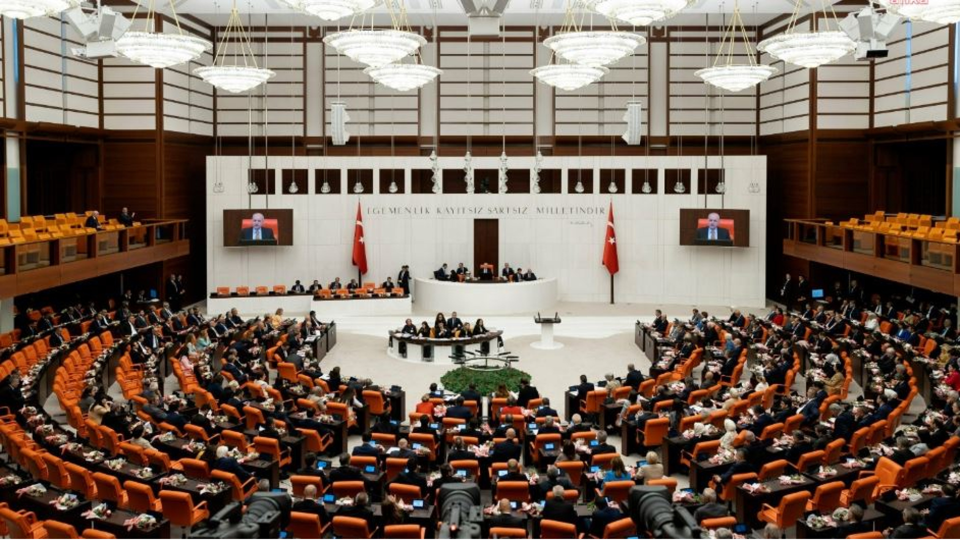 Fon mağdurlarına ara ödeme teklifi TBMM'de tartışıldı