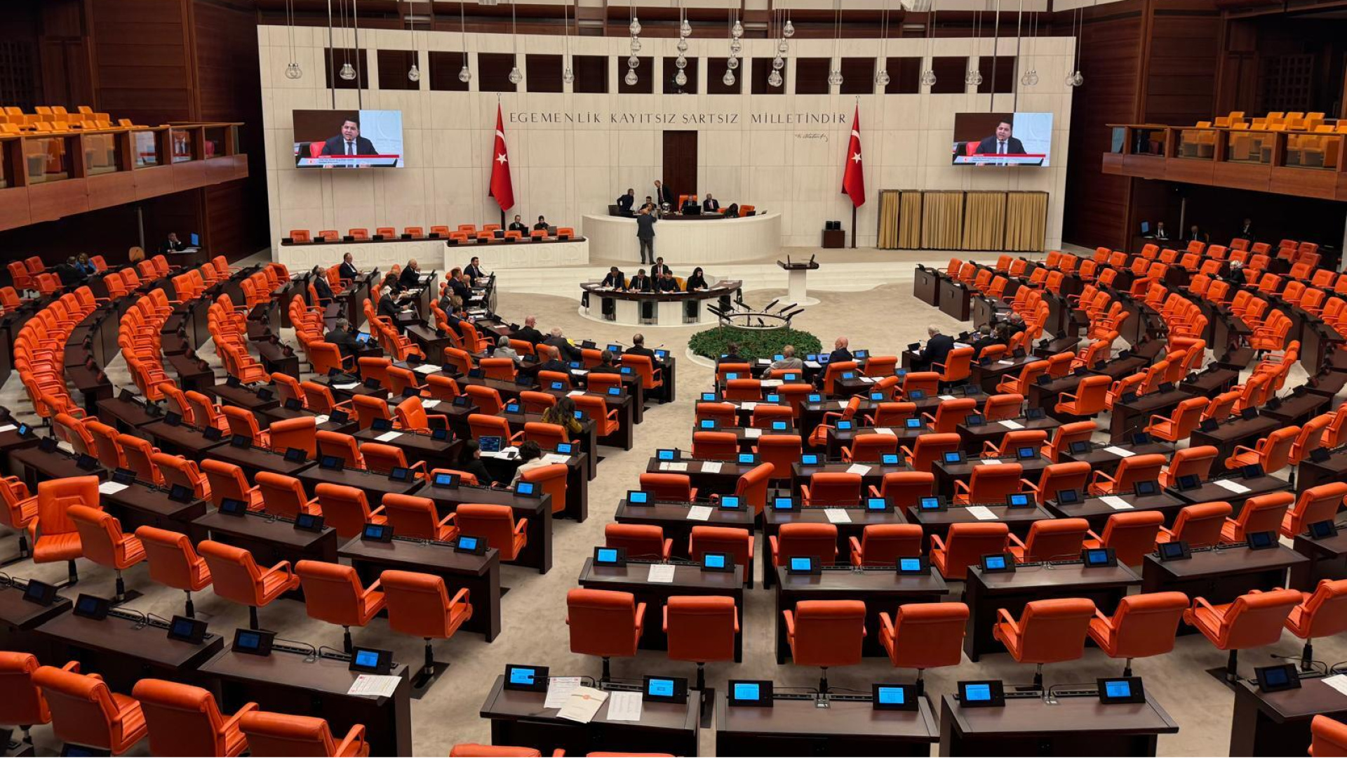 Fon teklifine iki önemli değişiklik yapıldı