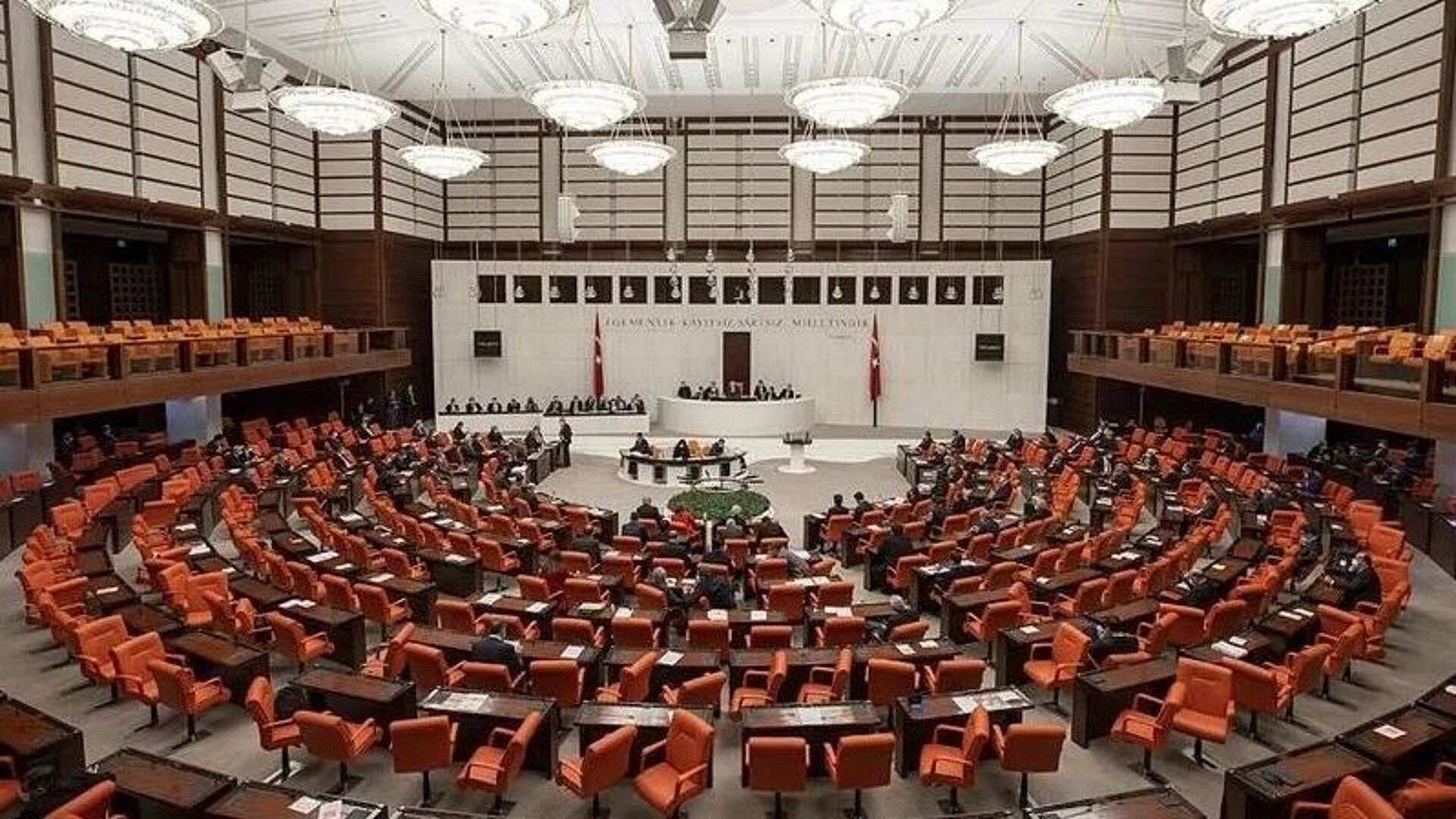 Fon yasası teklifi TBMM Genel Kurulu'nda ele alınıyor