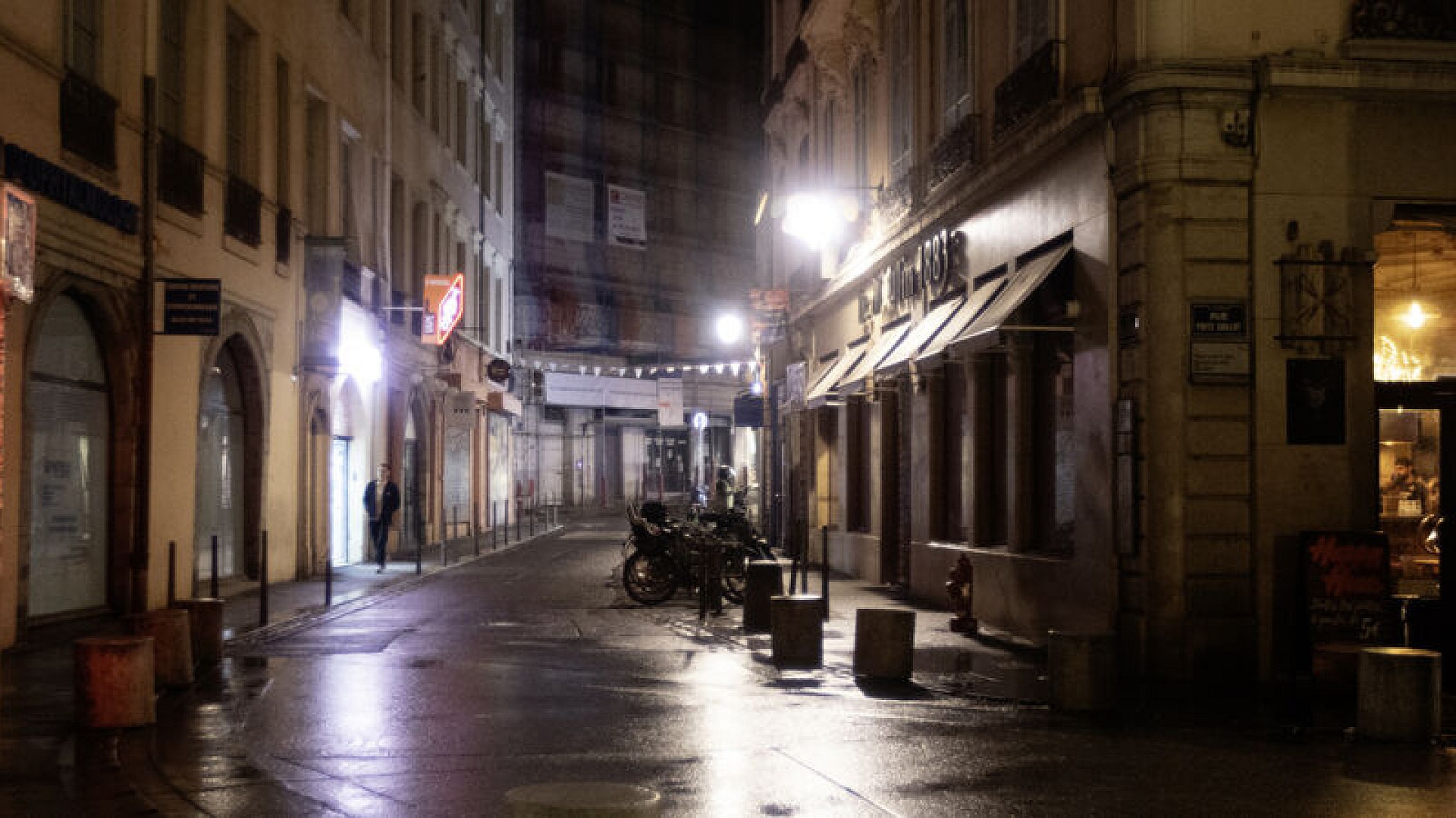 Fransa Başbakanı Lecornu, sokağa çıkma yasağını duyurdu
