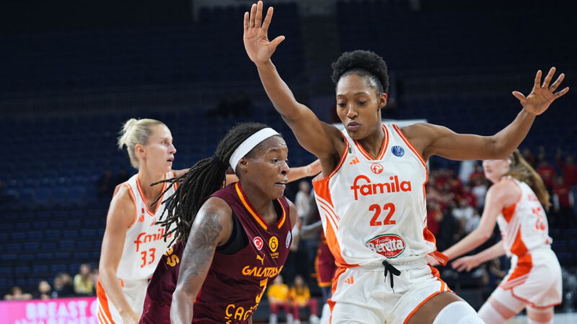 Galatasaray Çağdaş Faktoring, Beretta Famila'ya mağlup