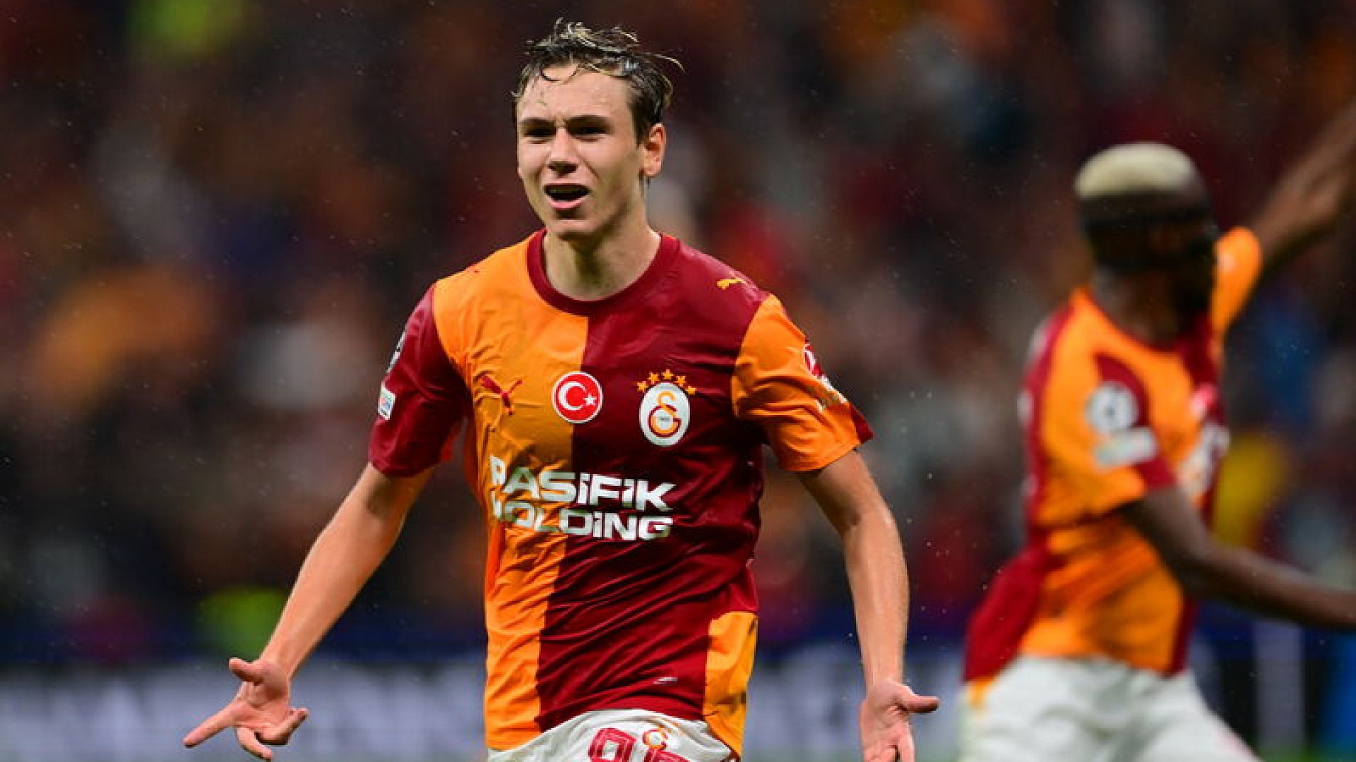 Galatasaray Batrakov'u Barcelona'ya önerdi iddia edildi