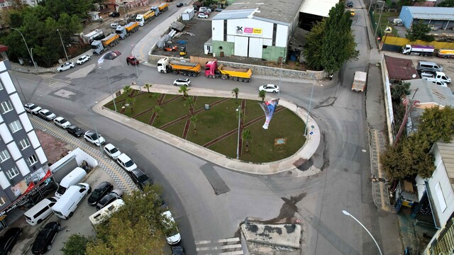 Gebze'de 5 bin ton asfaltla ulaşım ağı güncelleniyor