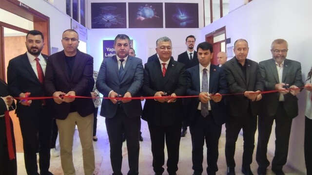 Gediz MYO'da Türkiye'nin ilk yapay zeka laboratuvarı açıldı