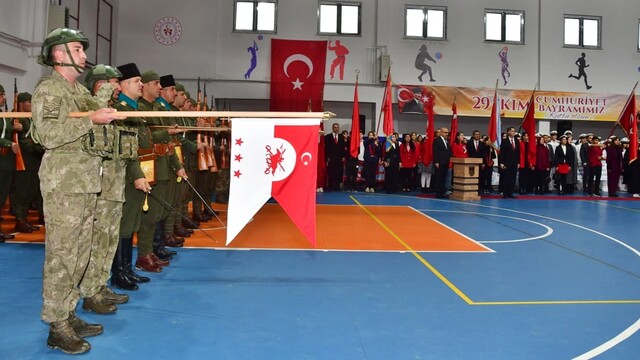 Gelibolu'da Cumhuriyet'in 103. yıl dönümü törenle kutlandı