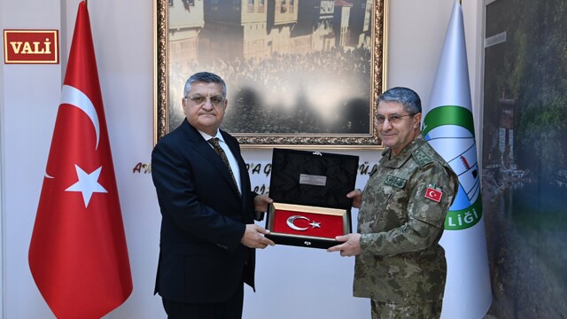 Genelkurmay Başkanı Selçuk Bayraktaroğlu Sinop'ta bulundu