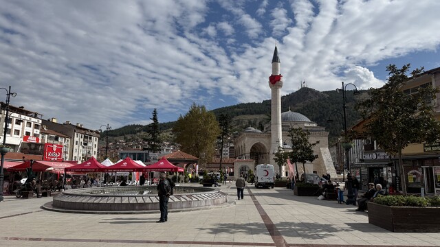 Gülbahar Hatun Camii restorasyonun ardından ibadete açıldı