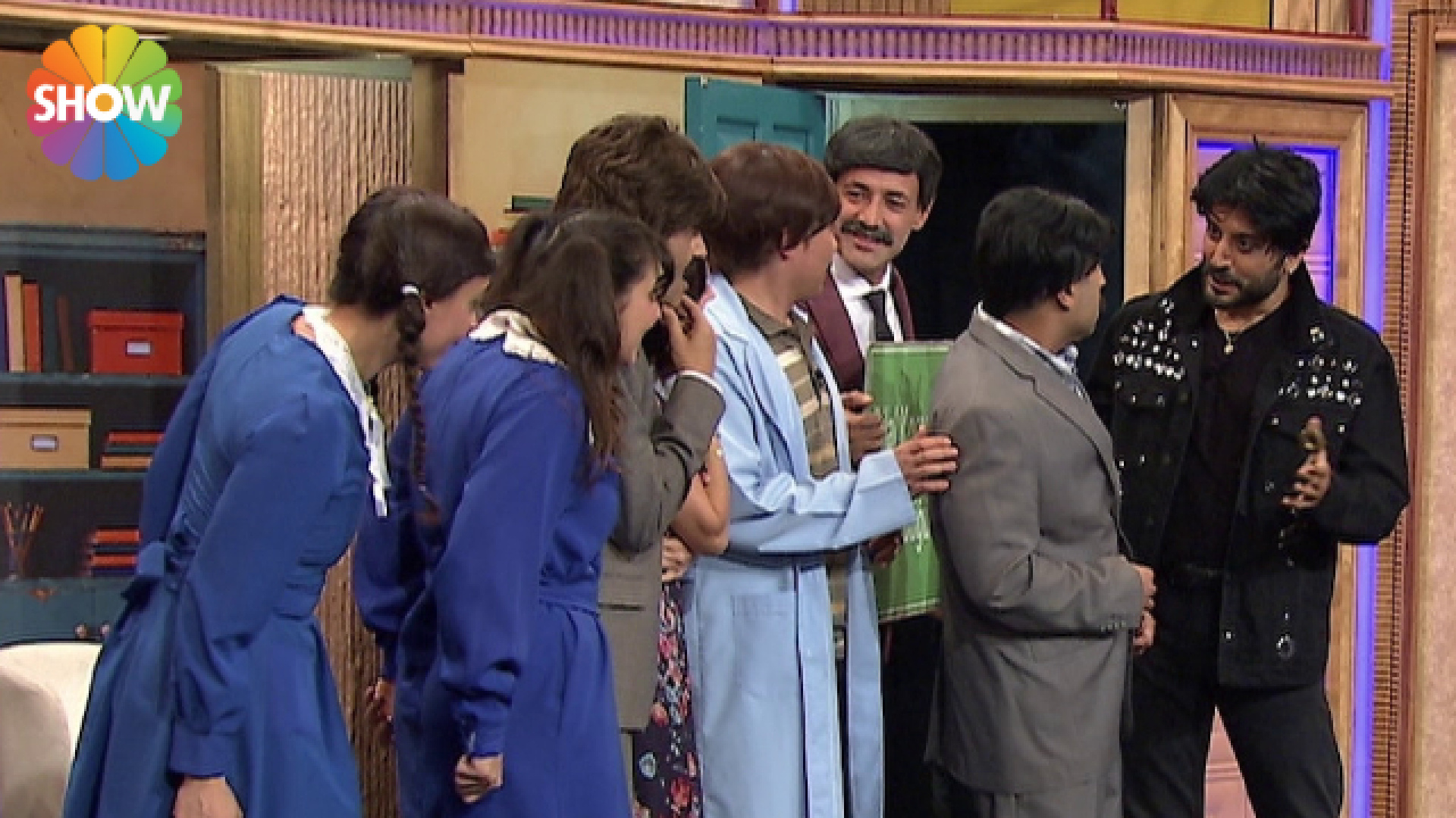 Güldür Güldür Show'un yeni bölümü cumartesi akşamı başlıyor