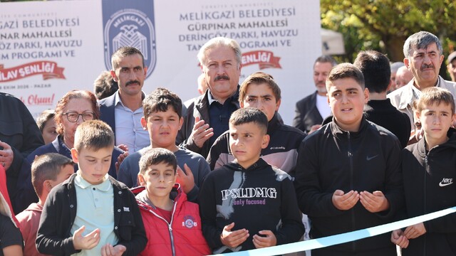 Gürpınar'da Deringöz Parkı ve Havuzu açılışı yapıldı