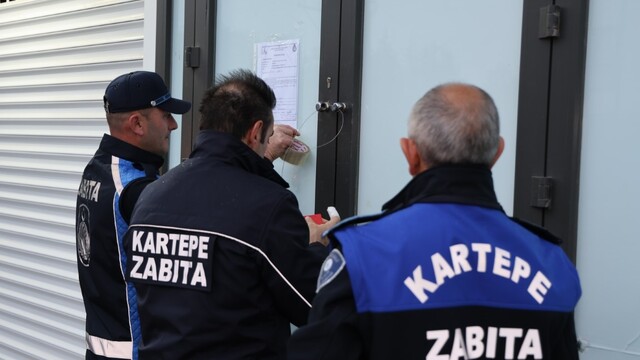 Hakmar market, tarih geçmiş ürünler nedeniyle mühürlendi