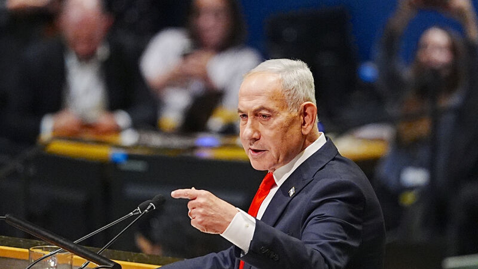 İsrail muhalefet bloku, Netanyahu koalisyonunu geçti