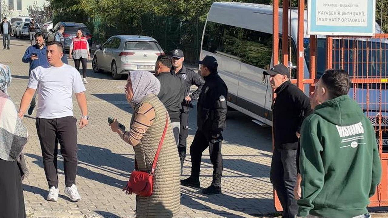 Başakşehir'de ortaokula saldıran lise öğrencisi hakkında bilgi