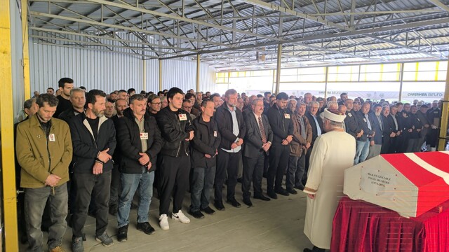 İstanbul'da hayatını kaybeden polis memuru defnedildi