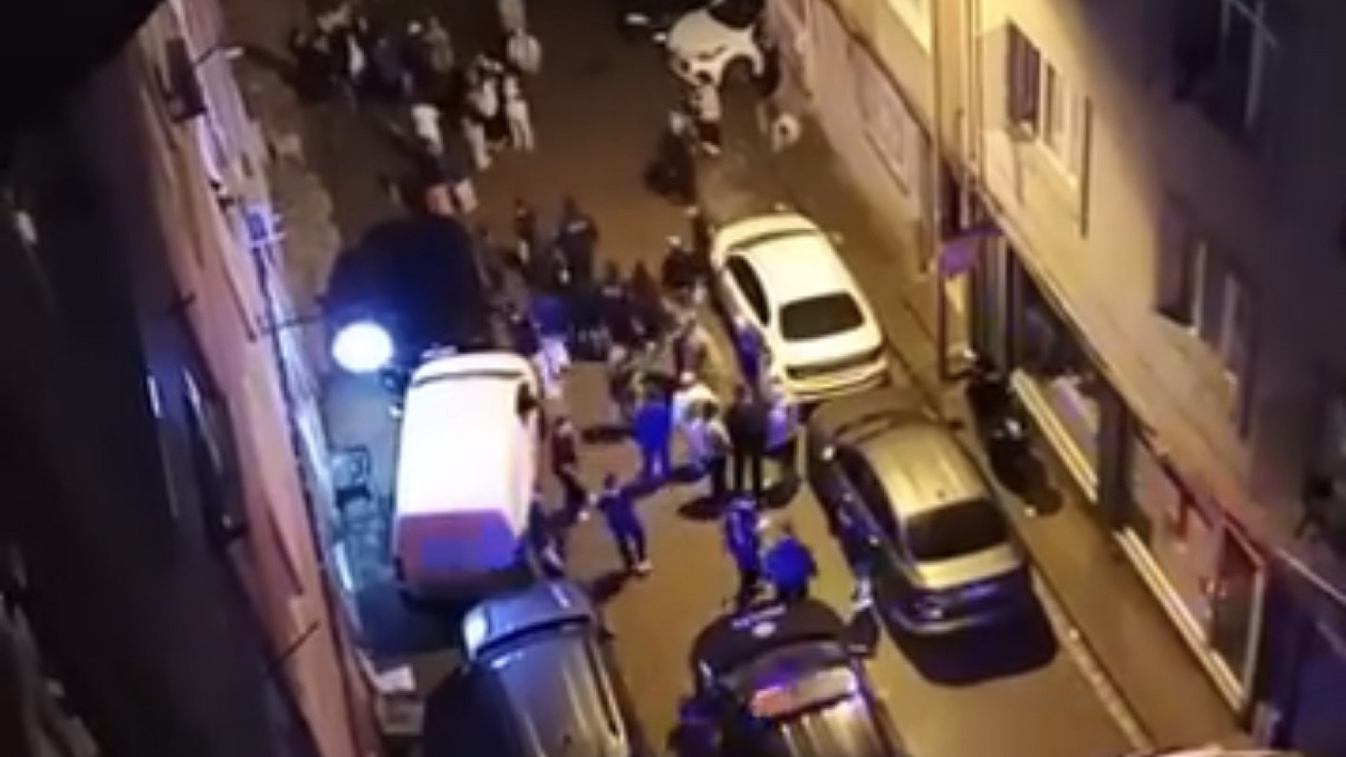 İstanbul'da yolda yürüyen kadına taciz iddiası