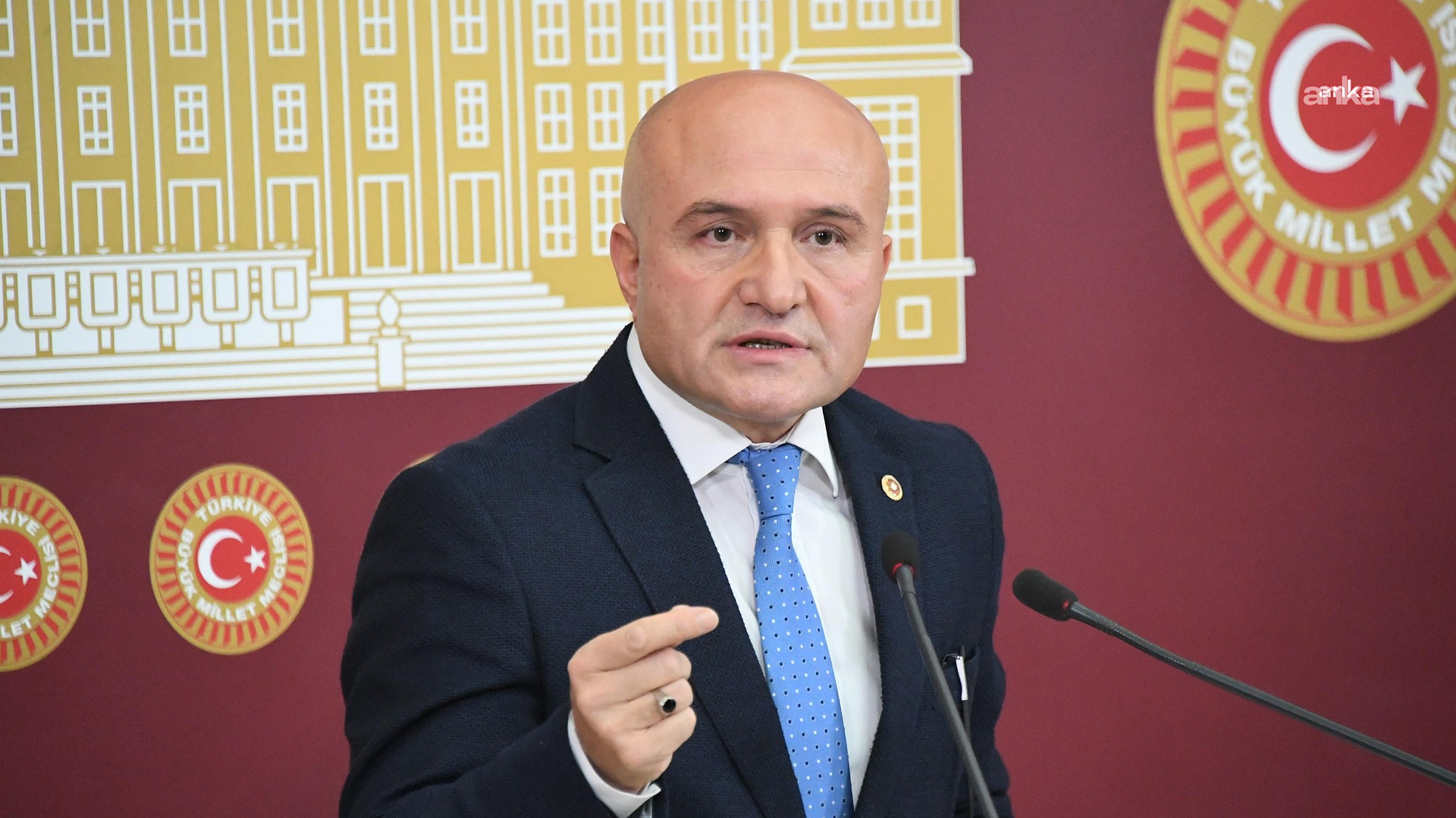 İYİ Partili Erhan Usta, partide kalacağını duyurdu