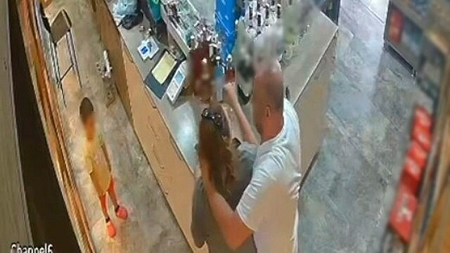 İzmir'de boşanma sürecindeki kadına çocuğunun önünde saldırı