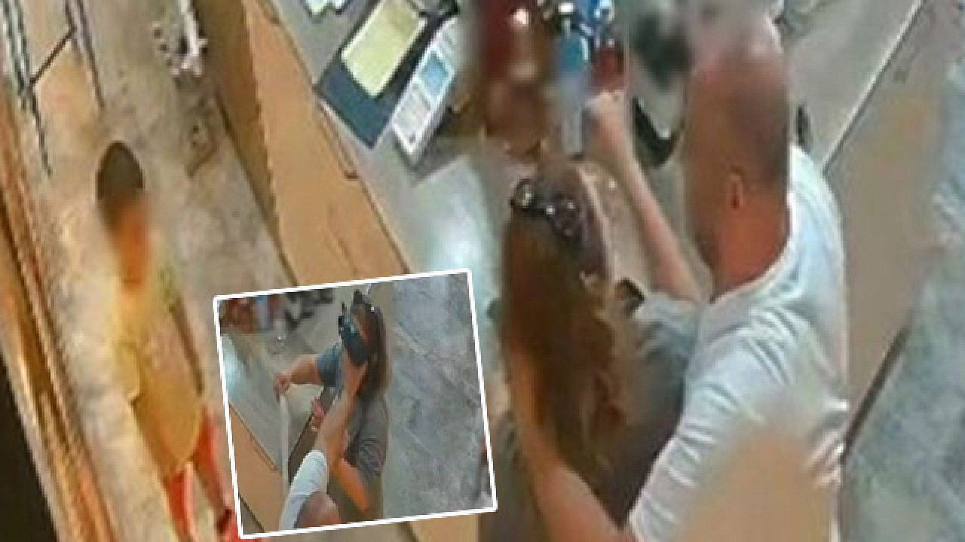 İzmir'de çocuğun önünde kadına boğma girişimi