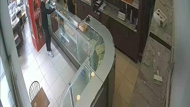 İzmir'de DMD hastası Berk'in bağış kumbarası çalındı