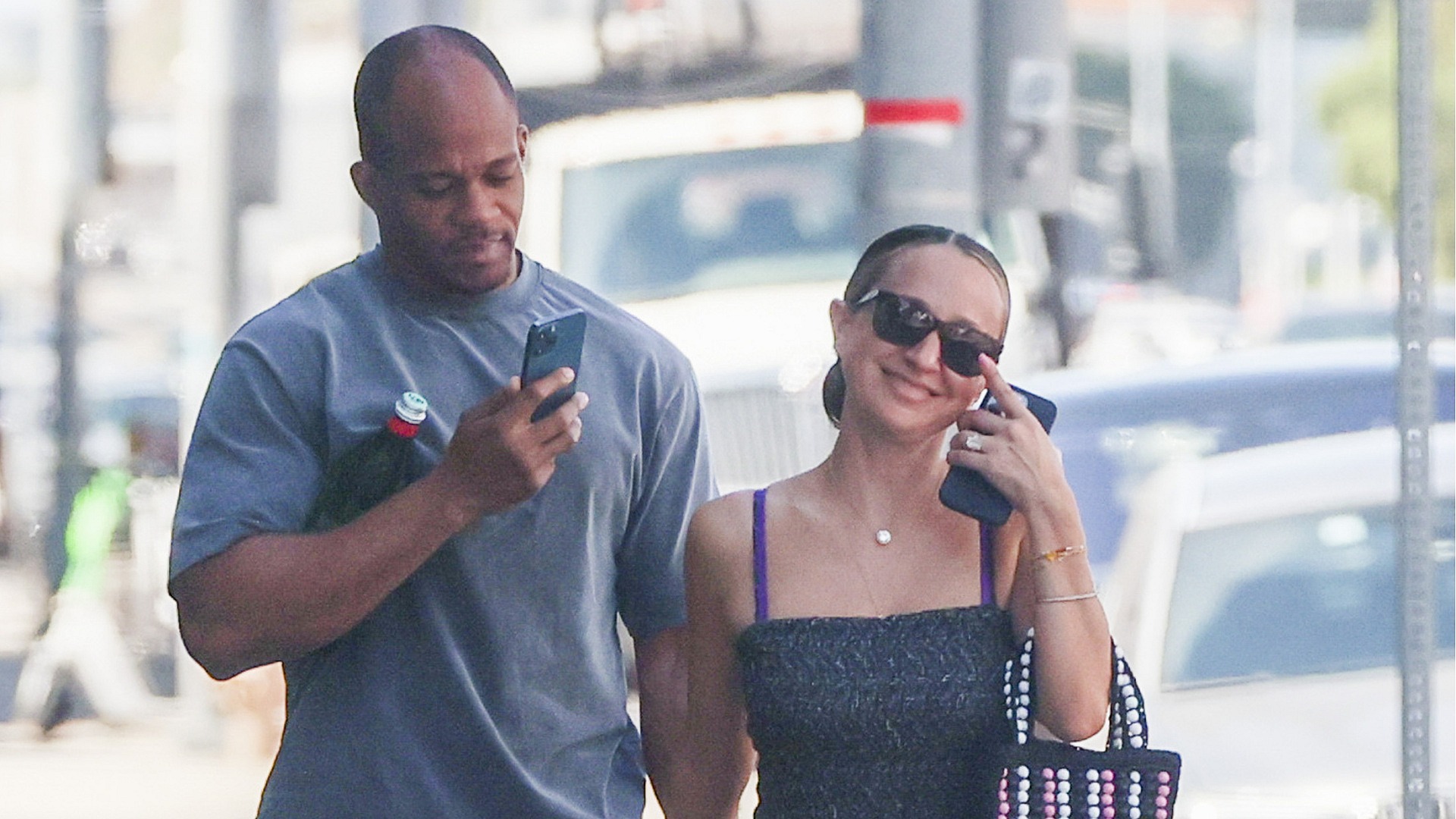 Jennifer Meyer ve Geoff Ogunlesi Hawaii'de evlendi