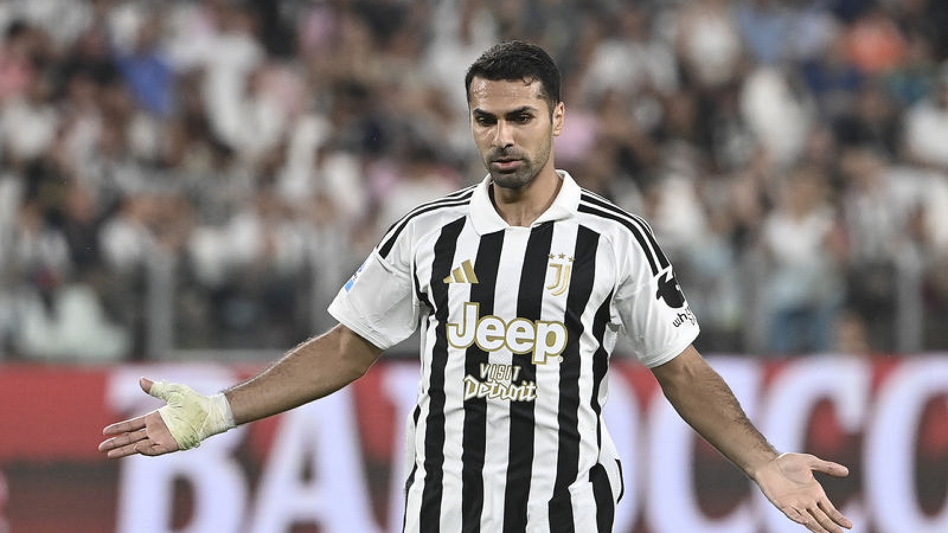 Juventus, Lazio'ya 3-0 mağlup oldu