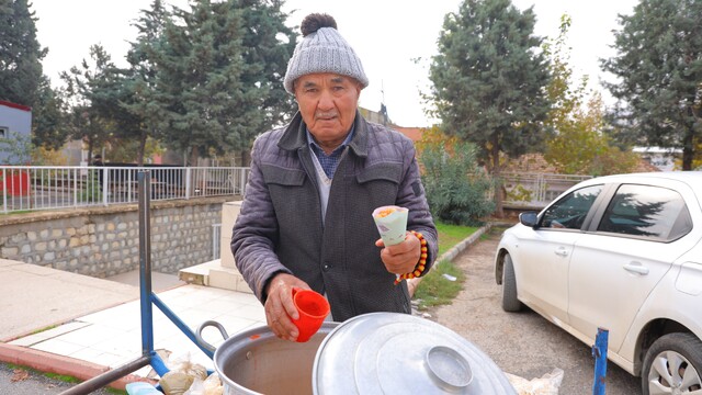 Kahramanmaraş'ta 35 yıldır nohut satan Osman Beyitler