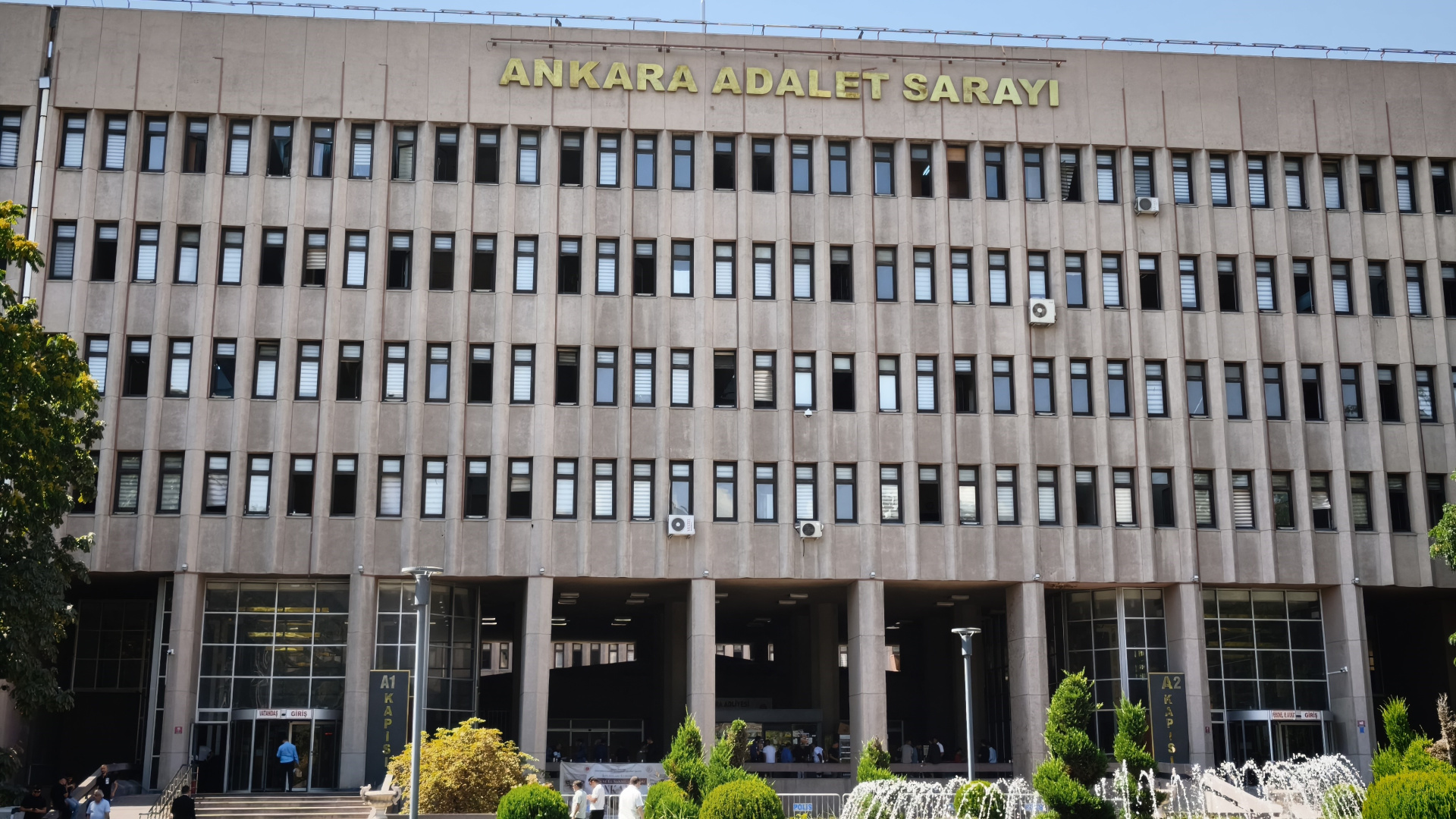 Kara para aklama soruşturmasında 9 şüpheli gözaltına alındı
