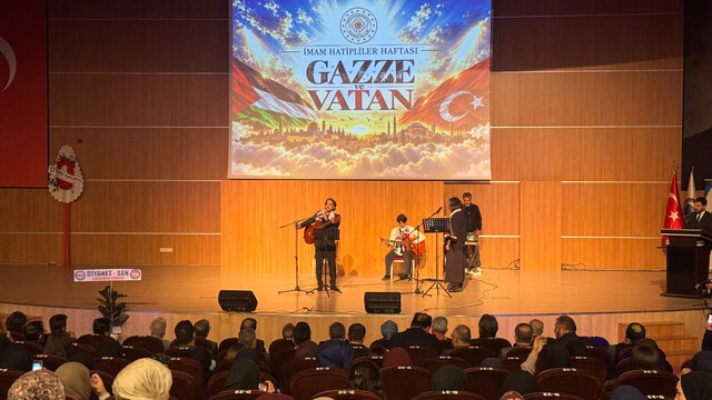 Karaman'da Gazze ve Vatan temalı program gerçekleştirildi